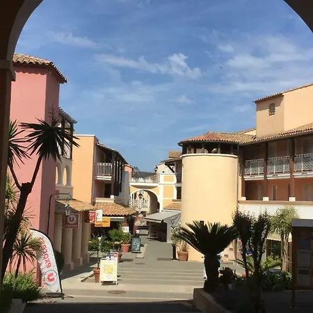 Duplex Au Coeur Du Cap Esterel アパート *